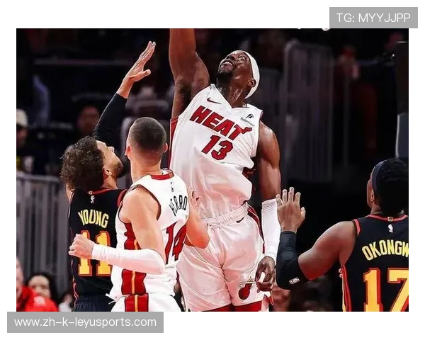 巴特勒外线假动作晃开后投进关键一点，热火稳住局势