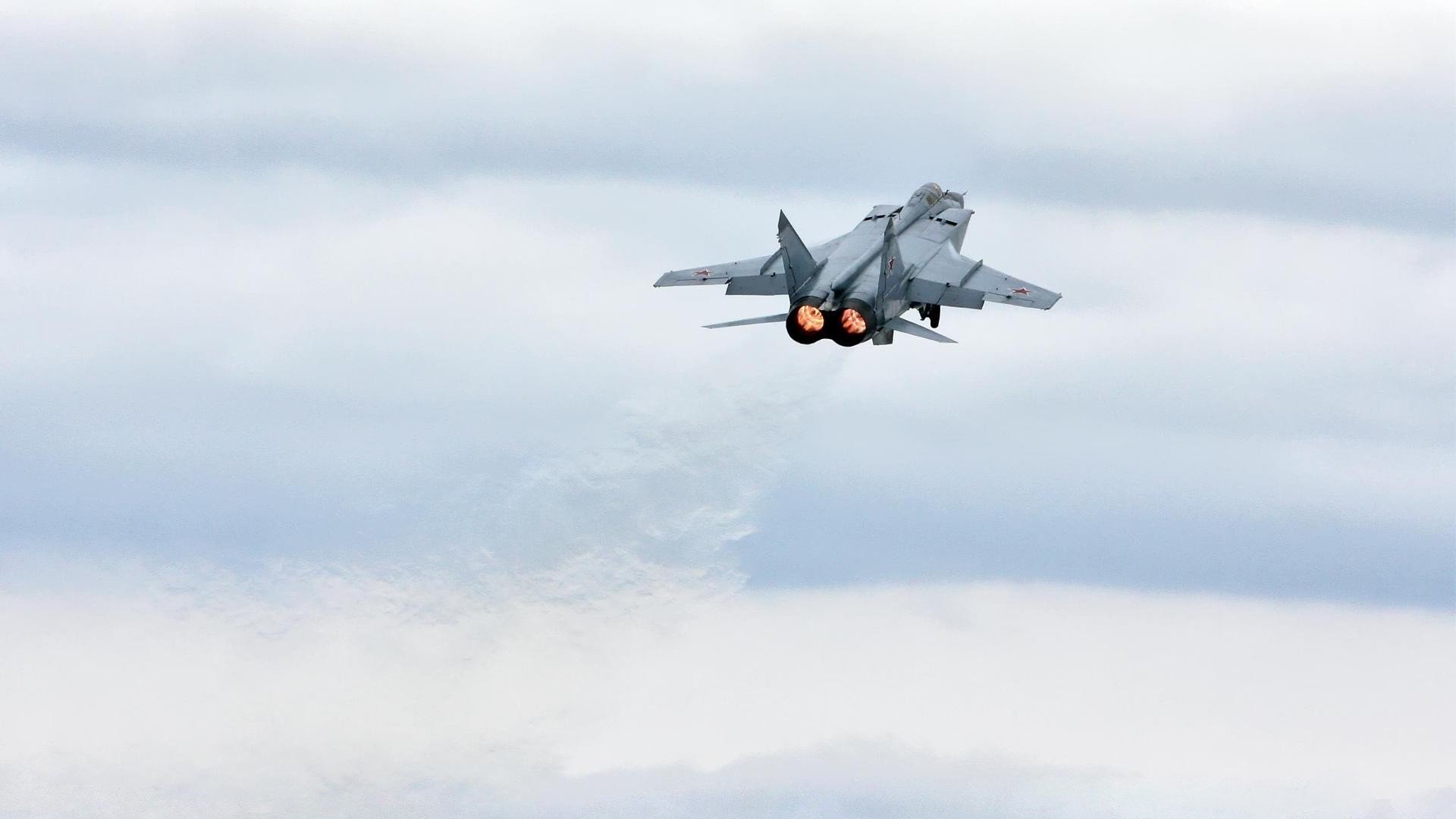 选手冲刺阶段划水频率激增，冲刺型选手